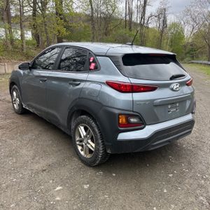 HYUNDAI KONA SE - 5