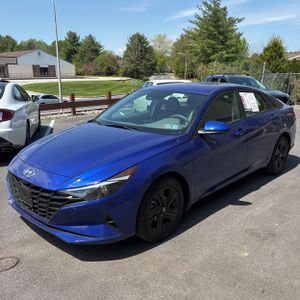 HYUNDAI ELANTRA - 1
