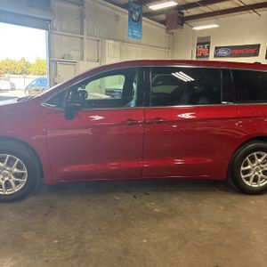 CHRYSLER PACIFICA SELECT - 4