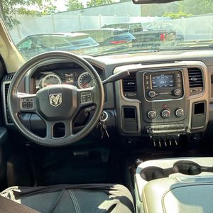 صورة 36 لـ 2014 RAM 2500 TRADESMAN