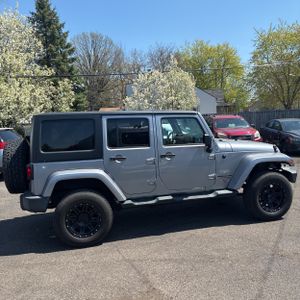 JEEP WRANGLER UNLIMITED SAHARA - 10
