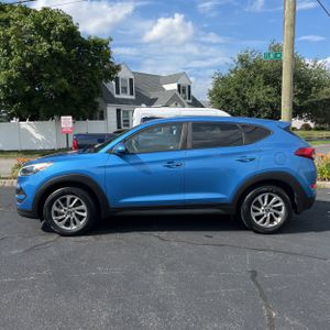 2018 Hyundai TUCSON SE 照片 3