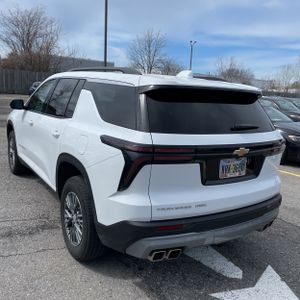 CHEVROLET TRAVERSE LT - 5