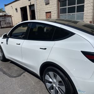 TESLA MODEL Y LONG RANGE - 6