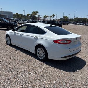 صورة 5 لـ 2013 FORD FUSION HYBRID SE