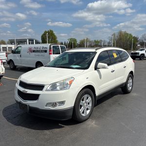 CHEVROLET TRAVERSE LT - 1