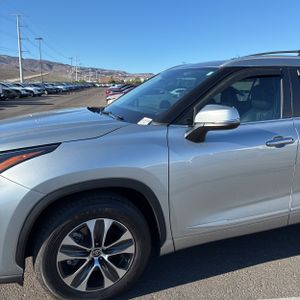 TOYOTA HIGHLANDER - 2