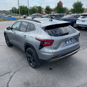 CHEVROLET TRAX ACTIV - 5