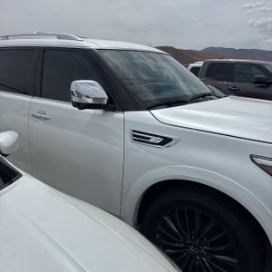 2022 Infiniti QX80 SENSORY 照片 6