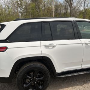 JEEP GRAND CHEROKEE - 9