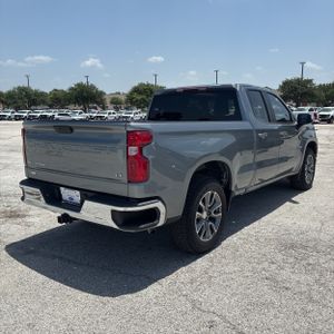 صورة 8 لـ 2020 Chevrolet SILVERADO 1500 LT