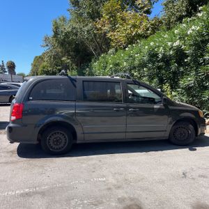 صورة 6 لـ 2012 Dodge GRAND CARAVAN SE/AVP