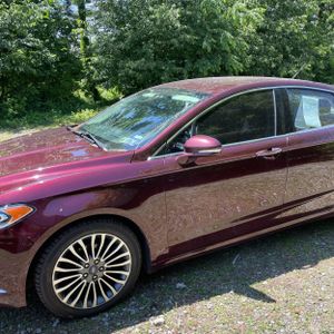 FORD FUSION SE - 2