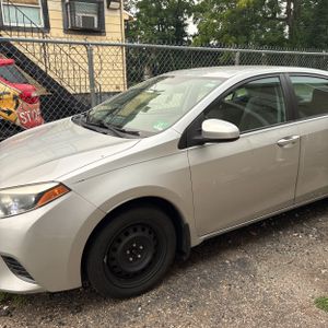 صورة 2 لـ 2016 Toyota COROLLA LE
