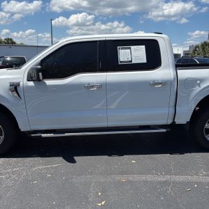 FORD F-150 XLT - 4