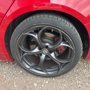 2018 ALFA Romeo GIULIA TI SPORT 照片 18