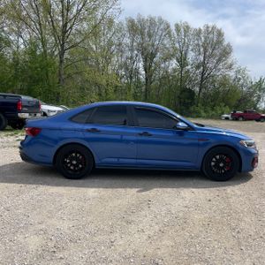 VOLKSWAGEN JETTA GLI 40TH ANNIVERSARY EDITION - 10