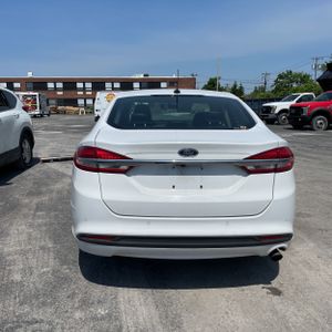 FORD FUSION SE - 6