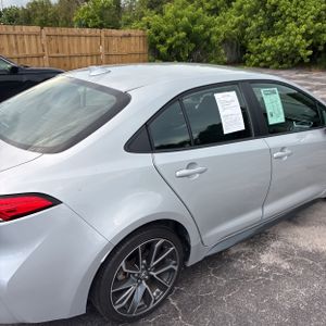صورة 9 لـ 2020 Toyota COROLLA SE