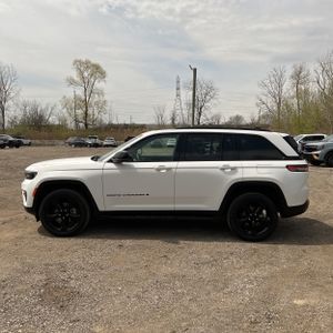 JEEP GRAND CHEROKEE - 3