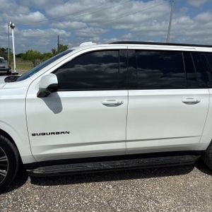 CHEVROLET SUBURBAN RST - 4