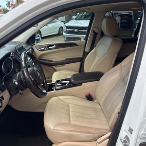 2016 Mercedes-BENZ GLE — фото 32