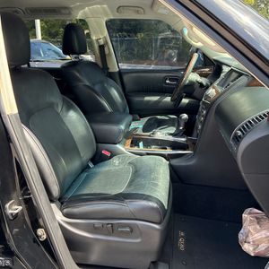 2017 Infiniti QX80 — миниатюра 30
