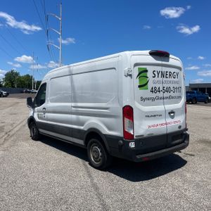FORD TRANSIT 250 - 5
