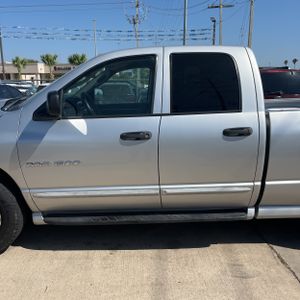صورة 4 لـ 2005 Dodge RAM 1500 SLT