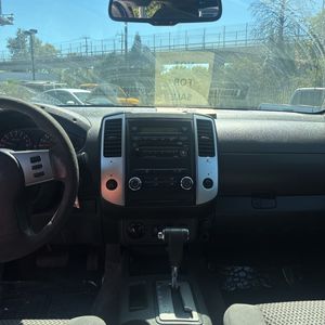 2012 Nissan FRONTIER SV — миниатюра 35