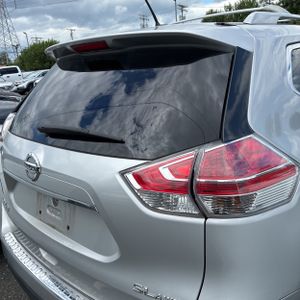 2015 Nissan ROGUE SL — фото 8