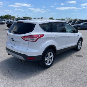 FORD ESCAPE SE - 8