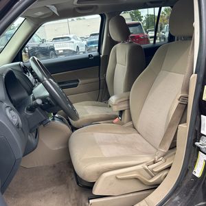 2014 JEEP PATRIOT LATITUDE — миниатюра 32