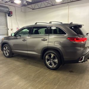 TOYOTA HIGHLANDER - 3