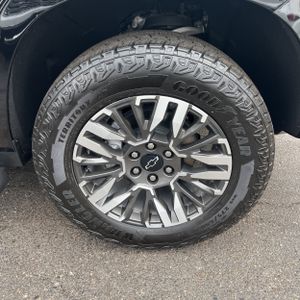 2026 Chevrolet TAHOE Z71 照片 20
