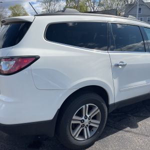 CHEVROLET TRAVERSE LT - 9