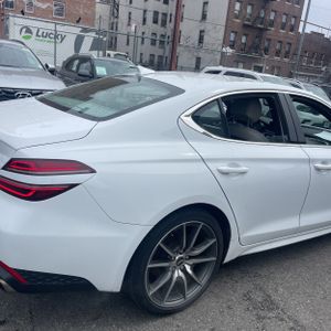 GENESIS G70 2.0T - 9