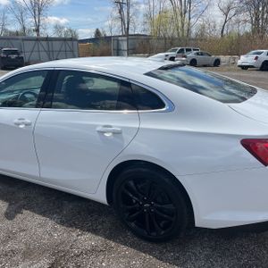 CHEVROLET MALIBU 1LT - 6