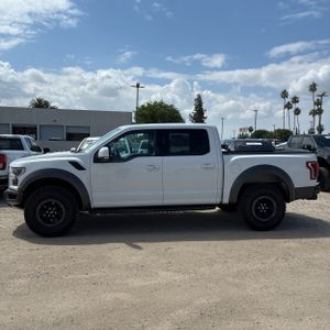 FORD F-150 RAPTOR - 3