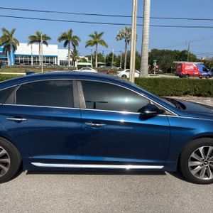 صورة 11 لـ 2015 Hyundai SONATA SPORT