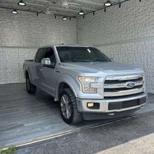 صورة 10 لـ 2017 FORD F-150 LARIAT