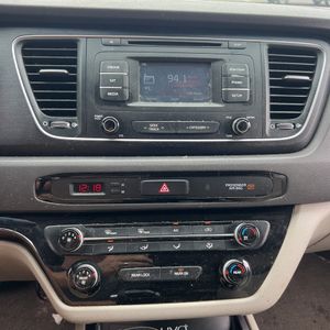 2015 KIA SEDONA LX thumbnail 38