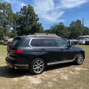 صورة 10 لـ 2020 BMW X7 XDRIVE40I