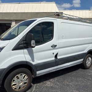 FORD TRANSIT 250 - 2