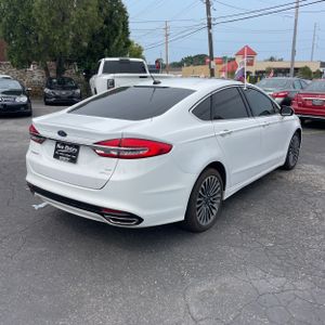 صورة 8 لـ 2017 FORD FUSION SE