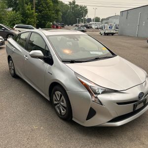 صورة مصغرة 12 لـ 2017 Toyota PRIUS THREE