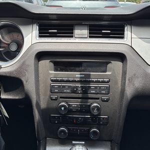 2010 FORD MUSTANG V6 thumbnail 34