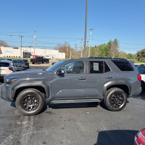 TOYOTA 4RUNNER - 3