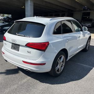 AUDI Q5 2.0T PREMIUM - 8