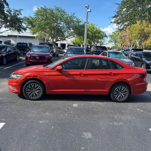 VOLKSWAGEN JETTA SE - 3